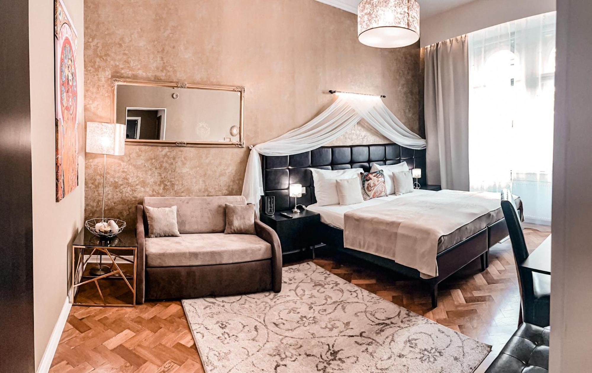 อัลฟอนส์ บูติก โฮเทล Hotel ปราก ภายนอก รูปภาพ