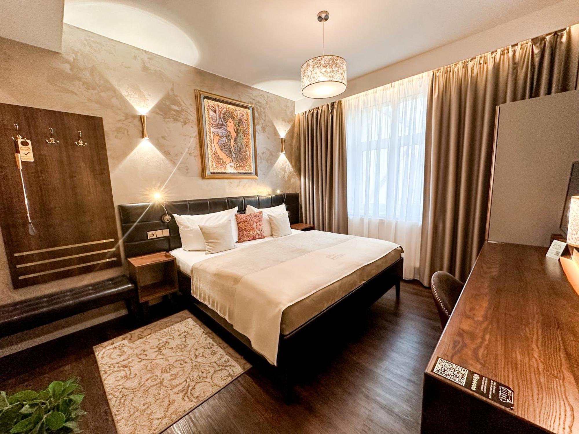 อัลฟอนส์ บูติก โฮเทล Hotel ปราก ภายนอก รูปภาพ